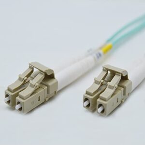 Discover the FCD 100M OM4 LC LC Fiber Optic Cable, a reliable 100Gb duplex jumper for multimode applications. Perfect for 50/125um fibers, this cable offers length options from 0.5M to 300M.