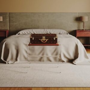 Here is the optimized meta description:

"Sumerflos' heavy-duty luggage rack holds up to 50-100 lbs, perfect for guest rooms or hotel use. Foldable design with leather straps for easy storage."

(147 characters)