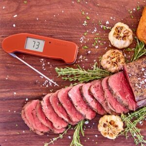 Here is the generated SEO meta description:

"Accurately measure temperatures with the Thermapen ONE, No. 1 Recommended Instant-Read Thermometer - Cayenne Pepper Red, perfect for professional and home use."