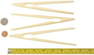 Mastering meals with ease! Get a grip on cooking with our BambooMN reusable tongs, featuring 100 sturdy pieces for effortless food handling. Perfect for toasting and serving.