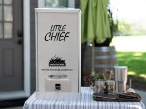 Here is the generated SEO meta description:

"Low to mid temperature smoker perfect for fish, sausage, cheese and other meats. Smoke up to 25 pounds with Little Chief's compact design."