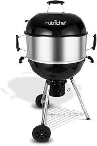 Here is the optimized SEO meta description:

"Perfect outdoor cooking companion: portable charcoal BBQ grill ideal for picnics, backyard gatherings or camping trips. Includes cover and offset smoker design."