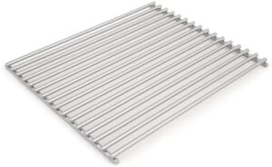 Get top-notch grilling results with Broil King's Stainless Steel Rod Cooking Grids, perfect for Signet and Crown Series Gas Grills. Ideal for even cooking, heat distribution, and durability. Set of 2 grids included.