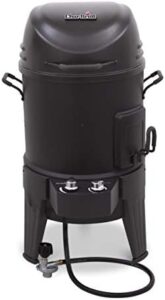 Unlock the ultimate grilling experience with Charbroil's Big Easy TRU-Infrared 3-in-1 Smoker, Roaster & Gas Grill. Perfect for cooking a variety of dishes, with infrared technology for even heating and flavor retention.