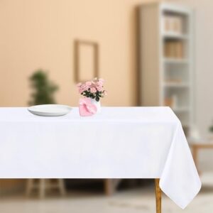 Elevate your dining experience with this premium white polyester tablecloth set. Ideal for weddings, parties and restaurants, these washable tablecloths are durable and versatile, measuring 90x132 inches (10 pieces).
