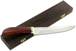 Elevate your grilling experience with the Picanheira Meat Knife, handmade in Brazil. This 8-inch butcher and BBQ knife features stainless steel for durability and a wood gift box perfect for gifting.