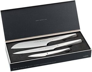 Discover the perfect kitchen companion - our 3-Piece Knife Set features high-carbon stainless steel blades, ergonomic handles and includes a chef's knife, paring knife and utility knife. Perfect for everyday cooking and meal prep.