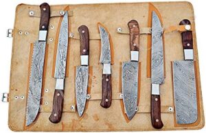 Discover the ultimate chef's companion with our handcrafted Damascus steel kitchen knives set, featuring 7 premium pieces crafted for precise cuts. Perfect for home cooks and professionals alike.