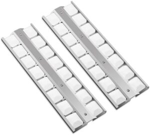 Upgrade your Viking gas grill experience with this Grill Briquette Tray & Ceramic Briquettes Set. Stainless steel heat plate included, perfect for replacing parts 032370-000.